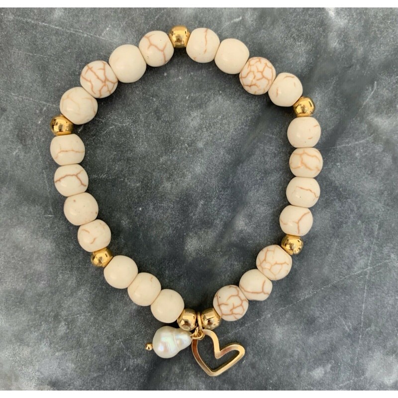 NATURAL ROUND STONE BRACELET, FRESHWATER PEARL & GOLD HEART CHARM ON ELASTIC